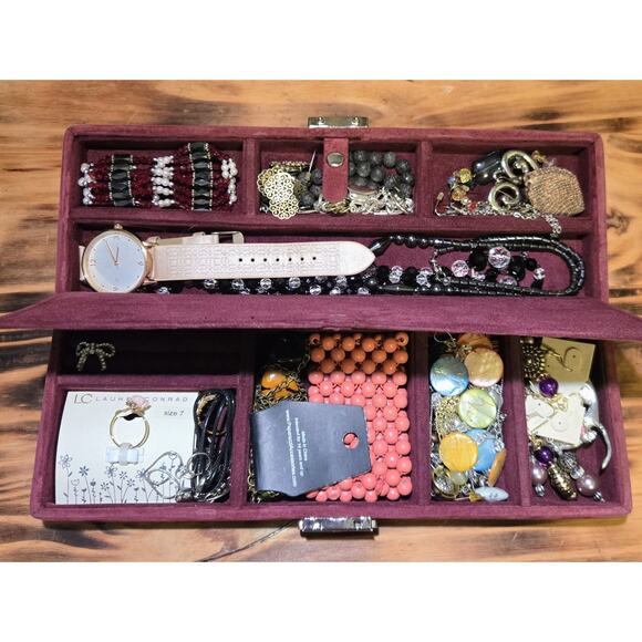 Jewelry Box Lot Of 35 Vintage to Modern Costume Jewelry Wearable & Craft Repair - Picture 1 of 16